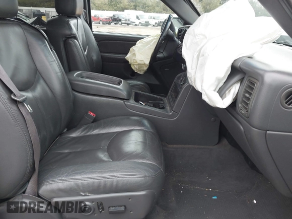 2004 Chevrolet Avalanche Z71 with VIN 3GNEK12T34G116461, listed as a IAAI auction lot 41552137 with Not Provided miles and . Bid and sale history available at DreamBid. Image 5.