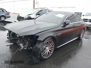 2016 Mercedes-Benz C 63 S AMG z VIN 55SWF8HB7GU101074, wystawiony jako IAAI lot #40732826 z przebiegiem 43 676 mil mil oraz . Historia ofert i sprzedaży dostępna na DreamBid. Obrazek 18.
