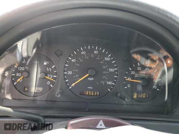 2004 Mercedes-Benz M-Class with VIN 4JGAB75EX4A470494, listed as a Copart auction lot 52024515 with 185,639 mi miles and Salvage Title. Bid and sale history available at carsss.com. Image 9.