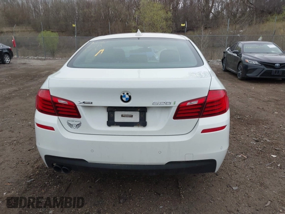 2015 BMW 5 Series 528i xDrive with VIN WBA5A7C53FD620911, listed as a IAAI auction lot 42056761 with 140,757 mi miles and . Bid and sale history available at DreamBid. Image 16.