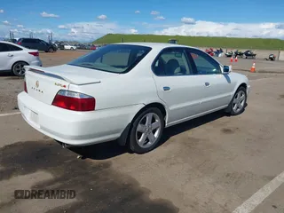 2003 Acura TL Type S with VIN 19UUA56893A064661, listed as a IAAI auction lot 41912817 with 152,039 mi miles. Bid and sale history available at carsss.com. Image 4.