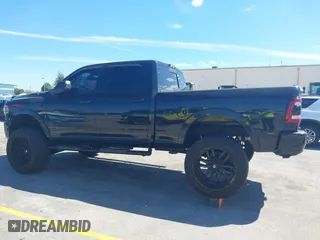 2019 Ram 2500 Laramie with VIN 3C6UR5FLXKG710325, listed as a IAAI auction lot 41853777 with 104,286 mi miles. Bid and sale history available at carsss.com. Image 14.