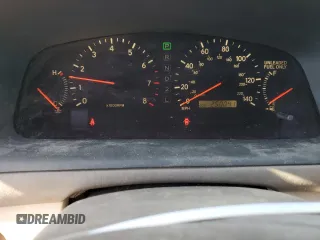 2000 Lexus ES 300 with VIN JT8BF28GXY5091263, listed as a Copart auction lot 61767595 with 250,041 mi miles and Salvage title. Bid and sale history available at DreamBid. Image 9.