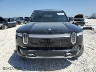 2024 Rivian R1S Adventure with VIN 7PDSGCBA4RN044958, listed as a Copart auction lot 49697345 with 17,762 mi miles and Salvage Title. Bid and sale history available at carsss.com. Image 5.