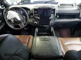 2021 Ram 2500 Power Wagon z VIN 3C6TR5EJ6MG551155, wystawiony jako Copart lot #87009024 z przebiegiem 90 554 mil mil oraz Szkoda całkowita • Salvage title. Historia ofert i sprzedaży dostępna na DreamBid. Obrazek 8.