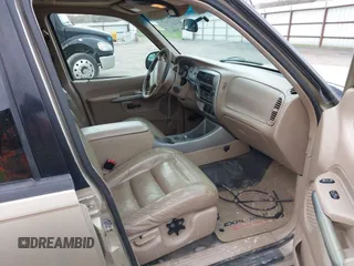 2001 Ford Explorer Sport Trac z VIN 1FMZU77E71UB38985, wystawiony jako IAAI lot #41950927 z przebiegiem 283 235 mil mil oraz . Historia ofert i sprzedaży dostępna na DreamBid. Obrazek 5.