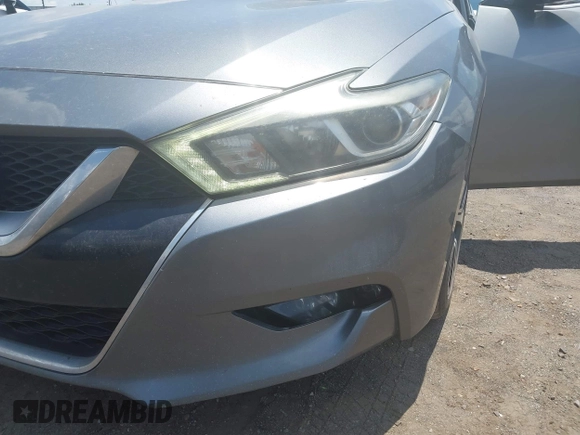 2017 Nissan Maxima SR with VIN 1N4AA6AP1HC371670, listed as a IAAI auction lot 42658517 with 273,530 mi miles and . Bid and sale history available at DreamBid. Image 17.