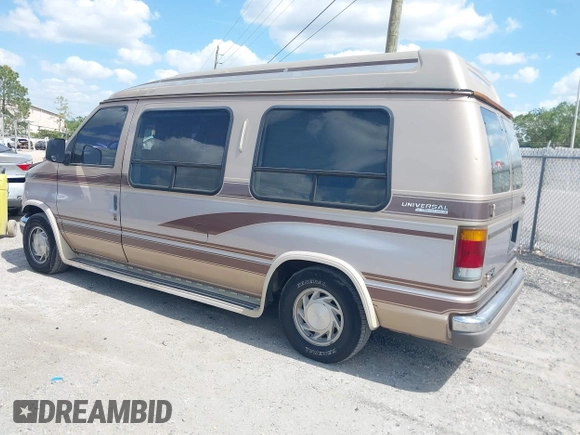 1994 Ford Econoline Cargo with VIN 1FDEE14N5RHB72537, listed as a IAAI auction lot 41968893 with 245,866 mi miles. Bid and sale history available at carsss.com. Image 3.