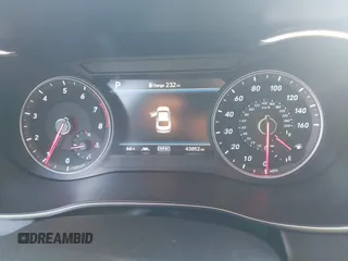 2020 Genesis G70 2.0T z VIN KMTG64LA6LU059951, wystawiony jako IAAI lot #41683671 z przebiegiem 43 852 mil mil oraz . Historia ofert i sprzedaży dostępna na DreamBid. Obrazek 7.