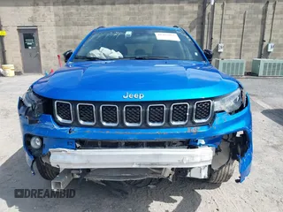 2024 Jeep Compass Latitude with VIN 3C4NJDBNXRT603931, listed as a IAAI auction lot 41987051 with 24,436 mi miles. Bid and sale history available at carsss.com. Image 13.