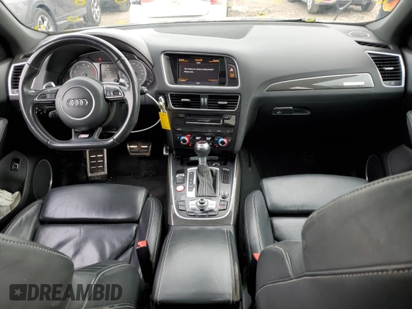 2014 Audi SQ5 Premium Plus z VIN WA1CGAFP0EA011899, wystawiony jako Copart lot #86581494 z przebiegiem 144 559 mil mil oraz Szkoda całkowita • Salvage title. Historia ofert i sprzedaży dostępna na DreamBid. Obrazek 8.