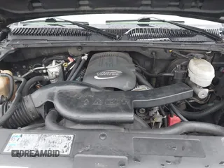2003 Chevrolet Tahoe LT with VIN 1GNEK13Z73R176597, listed as a IAAI auction lot 41540553 with 275,042 mi miles. Bid and sale history available at carsss.com. Image 10.