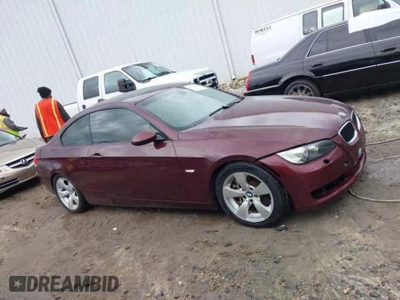 2009 BMW 3 Series 335i z VIN WBAWB73529P047553, wystawiony jako IAAI lot #41725052 z przebiegiem 146 693 mil mil oraz . Historia ofert i sprzedaży dostępna na DreamBid. Obrazek 13.