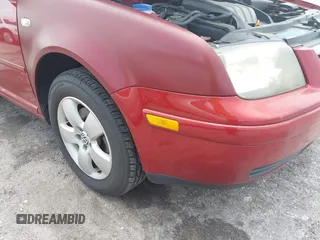 2004 Volkswagen Jetta GLS с VIN WVWSR61J54W189174, выставлен на аукционе IAAI как лот 42441661 с пробегом 168 596 миль миль и . История ставок и продаж доступна на DreamBid. Изображение 6.