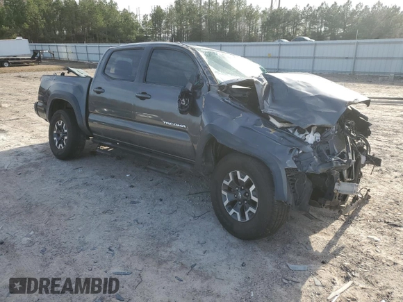 2017 Toyota Tacoma SR5 z VIN 3TMCZ5AN2HM057612, wystawiony jako Copart lot #48394765 z przebiegiem 106 579 mil mil oraz Szkoda całkowita • Salvage title. Historia ofert i sprzedaży dostępna na DreamBid. Obrazek 4.