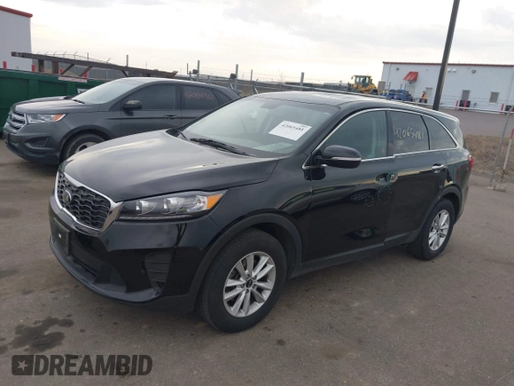 2019 Kia Sorento LX with VIN 5XYPG4A36KG558975, listed as a IAAI auction lot 42065481 with 49,867 mi miles and . Bid and sale history available at carsss.com. Image 19.