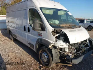 2018 Ram ProMaster Cargo z VIN 3C6TRVDG2JE152031, wystawiony jako IAAI lot #41753593 z przebiegiem Nie podano mil oraz . Historia ofert i sprzedaży dostępna na DreamBid. Obrazek 1.