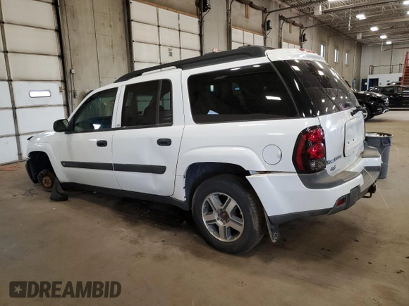 2004 Chevrolet TrailBlazer EXT LT with VIN 1GNET16S746198680, listed as a Copart auction lot 49515775 with 211,963 mi miles and Clean Title. Bid and sale history available at carsss.com. Image 2.