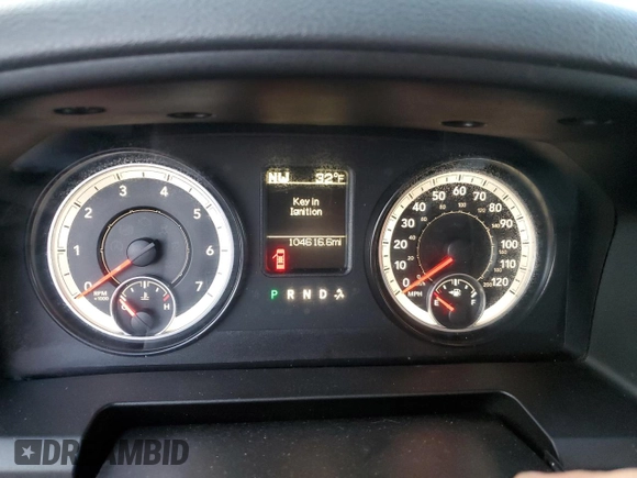 2015 Ram 1500 Tradesman with VIN 3C6RR7KT0FG631453, listed as a Copart auction lot 41441115 with 104,616 mi miles and Salvage title. Bid and sale history available at DreamBid. Image 9.
