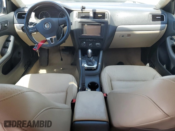 2013 Volkswagen Jetta SE with VIN 3VWDX7AJ8DM255685, listed as a Copart auction lot 59318365 with 146,345 mi miles and Salvage title. Bid and sale history available at DreamBid. Image 8.