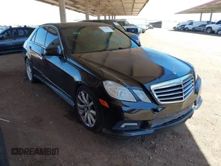 2011 Mercedes-Benz E 350 Luxury with VIN WDDHF5GB5BA323646, listed as a IAAI auction lot 42122192 with 158,182 mi miles and . Bid and sale history available at DreamBid. Image 1.