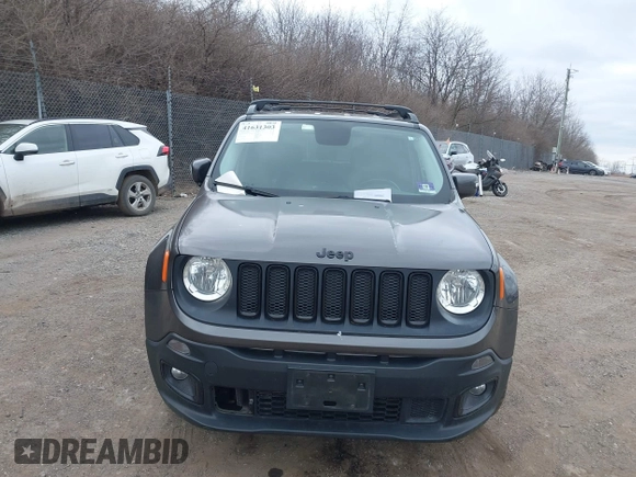 2017 Jeep Renegade Latitude z VIN ZACCJBBB6HPG17767, wystawiony jako IAAI lot #41631303 z przebiegiem 56 312 mil mil oraz . Historia ofert i sprzedaży dostępna na DreamBid. Obrazek 6.
