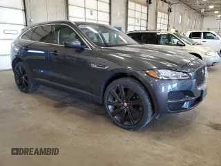 2018 Jaguar F-Pace 35t Prestige with VIN SADCK2EV1JA252914, listed as a Copart auction lot 63115184 with 43,311 mi miles and Non repairable. Bid and sale history available at DreamBid. Image 4.