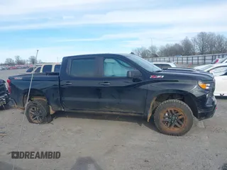 2022 Chevrolet Silverado 1500 Custom Trail Boss with VIN 3GCPDCEK2NG626683, listed as a IAAI auction lot 41723730 with 51,830 mi miles. Bid and sale history available at carsss.com. Image 13.