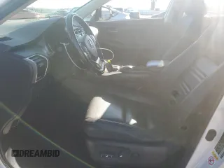 2017 Lexus NX 200t z VIN JTJBARBZ0H2117774, wystawiony jako Copart lot #50582545 z przebiegiem 81 904 mil mil oraz Szkoda całkowita • Salvage title. Historia ofert i sprzedaży dostępna na DreamBid. Obrazek 7.