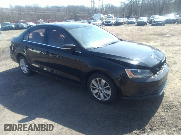 2016 Volkswagen Jetta Sedan 1.4T SE with VIN 3VWD67AJXGM242539, listed as a IAAI auction lot 38948493 with 121,876 mi miles. Bid and sale history available at carsss.com. Image 1.