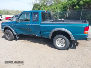 1994 Ford Ranger XLT with VIN 1FTCR15X4RTB08471, listed as a IAAI auction lot 42133059 with 171,092 mi miles and . Bid and sale history available at DreamBid. Image 3.