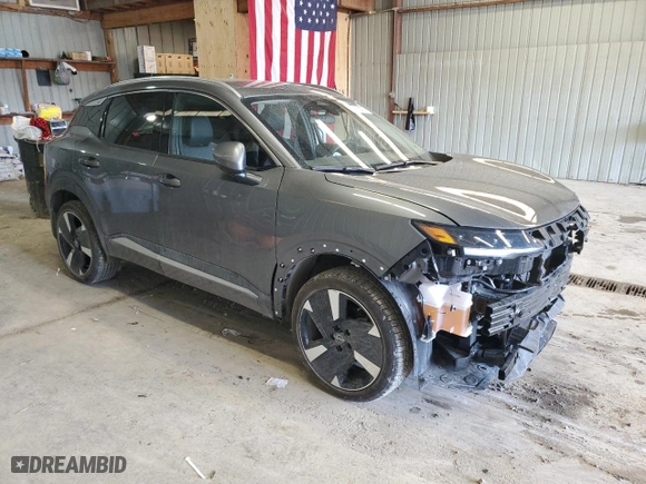 2025 Nissan Kicks SR with VIN 3N8AP6DB6SL334106, listed as a Copart auction lot 48236375 with 3,118 mi miles and Salvage Title. Bid and sale history available at carsss.com. Image 4.