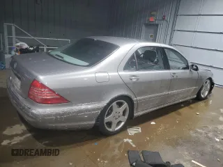 2004 Mercedes-Benz S-Class 5.0L with VIN WDBNG84J54A387825, listed as a Copart auction lot 45894265 with 0 mi miles and Salvage Title. Bid and sale history available at carsss.com. Image 3.