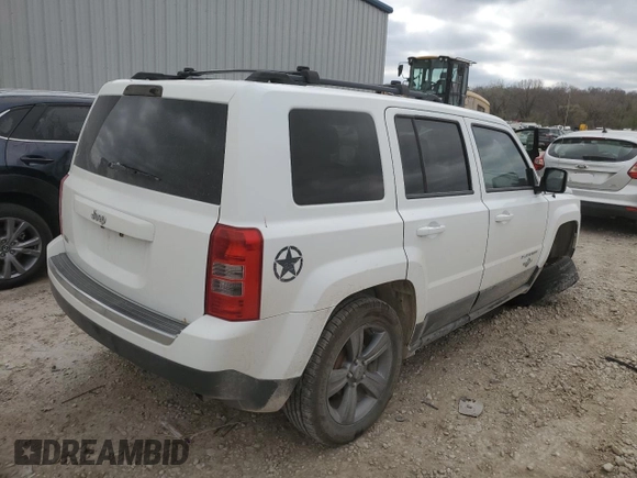 2014 Jeep Patriot Latitude with VIN 1C4NJPFAXED625758, listed as a Copart auction lot 51084625 with 186,517 mi miles and Salvage Title. Bid and sale history available at carsss.com. Image 3.