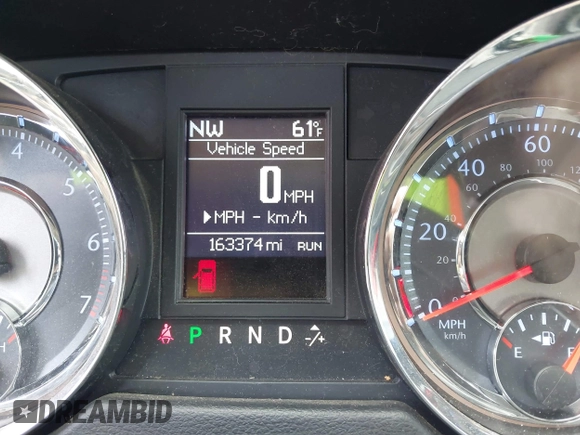 2014 Chrysler Town & Country Touring with VIN 2C4RC1BG2ER413257, listed as a IAAI auction lot 42181370 with 163,374 mi miles and . Bid and sale history available at DreamBid. Image 7.