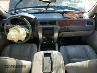 2007 GMC Yukon SLT with VIN 1GKFK13077J140514, listed as a Copart auction lot 72272084 with Not Provided miles and Salvage Title. Bid and sale history available at carsss.com. Image 8.