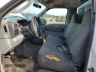 2003 Ford F-250 XL с VIN 1FTNF20L23EC17549, выставлен на аукционе Copart как лот 84267774 с пробегом 227 219 миль миль и Чистый • Clean title. История ставок и продаж доступна на DreamBid. Изображение 7.