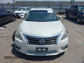 2013 Nissan Altima SV with VIN 1N4BL3AP7DN523429, listed as a IAAI auction lot 42016429 with 188,953 mi miles and . Bid and sale history available at DreamBid. Image 12.