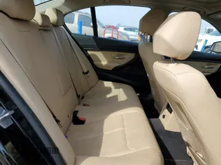 2018 BMW 3 Series 320i xDrive with VIN WBA8E5G52JNU47627, listed as a Copart auction lot 46192395 with 61,349 mi miles and Salvage Title. Bid and sale history available at carsss.com. Image 10.