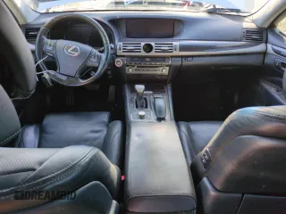 2014 Lexus LS 460 L with VIN JTHGL5EF0E5051491, listed as a Copart auction lot 52996835 with 114,834 mi miles and Clean title. Bid and sale history available at DreamBid. Image 8.