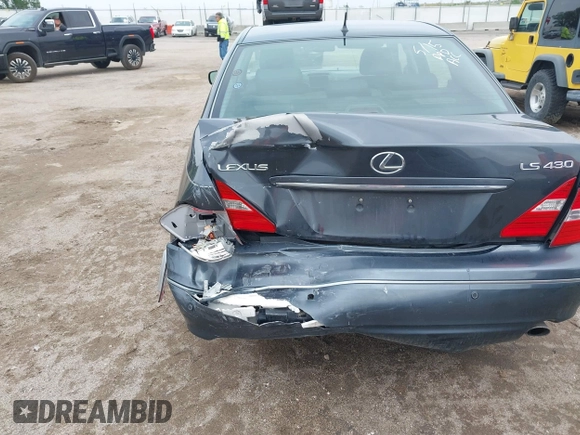 2004 Lexus LS 430 z VIN JTHBN36F540167319, wystawiony jako IAAI lot #42297432 z przebiegiem 181 904 mil mil oraz . Historia ofert i sprzedaży dostępna na DreamBid. Obrazek 13.