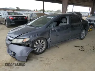 2010 Honda Civic z VIN 19XFA1E39AE037346, wystawiony jako Copart lot #53279185 z przebiegiem 148 350 mil mil oraz Szkoda całkowita • Salvage title. Historia ofert i sprzedaży dostępna na DreamBid. Obrazek 1.