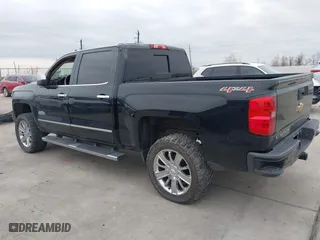 2015 Chevrolet Silverado 1500 High Country with VIN 3GCUKTECXFG519223, listed as a IAAI auction lot 41323401 with 170,722 mi miles. Bid and sale history available at carsss.com. Image 14.