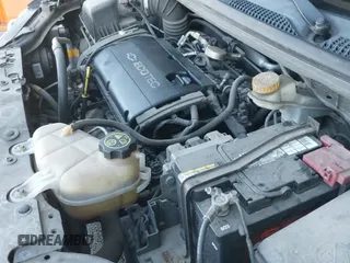 2013 Chevrolet Sonic LT с VIN 1G1JC5SH5D4208815, выставлен на аукционе IAAI как лот 43321655 с пробегом 123 798 миль миль и . История ставок и продаж доступна на DreamBid. Изображение 12.