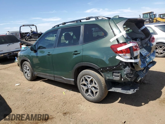 2022 Subaru Forester Premium with VIN JF2SKAEC8NH441607, listed as a Copart auction lot 52651735 with 31,761 mi miles and Salvage title. Bid and sale history available at DreamBid. Image 2.