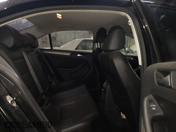 2013 Volkswagen Jetta TDI w/Premium with VIN 3VWLL7AJ7DM243504, listed as a Copart auction lot 47848045 with 101,811 mi miles and Salvage title. Bid and sale history available at DreamBid. Image 10.