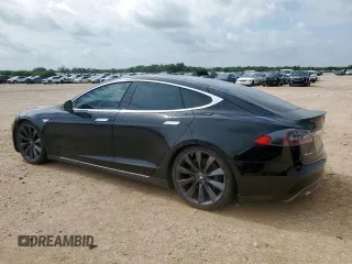 2013 Tesla Model S Performance z VIN 5YJSA1CP2DFP13199, wystawiony jako Copart lot #63225055 z przebiegiem Nie podano mil oraz Czysty tytuł • Clean title. Historia ofert i sprzedaży dostępna na DreamBid. Obrazek 2.