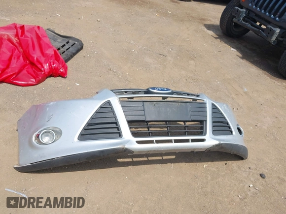 2012 Ford Focus SE с VIN 1FAHP3F25CL354274, выставлен на аукционе IAAI как лот 42560802 с пробегом 198 531 миль миль и . История ставок и продаж доступна на DreamBid. Изображение 19.