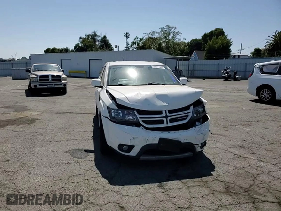 2018 Dodge Journey GT with VIN 3C4PDCEG6JT352420, listed as a Copart auction lot 59905365 with 108,565 mi miles and Salvage title. Bid and sale history available at DreamBid. Image 14.