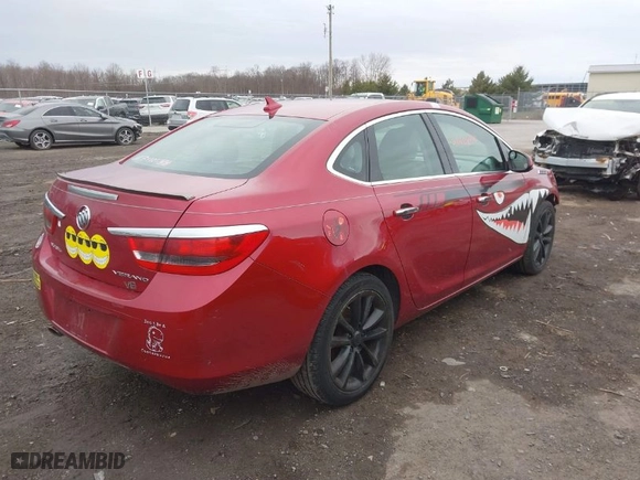 2014 Buick Verano with VIN 1G4PP5SK0E4128661, listed as a IAAI auction lot 41908441 with 84,084 mi miles. Bid and sale history available at carsss.com. Image 4.